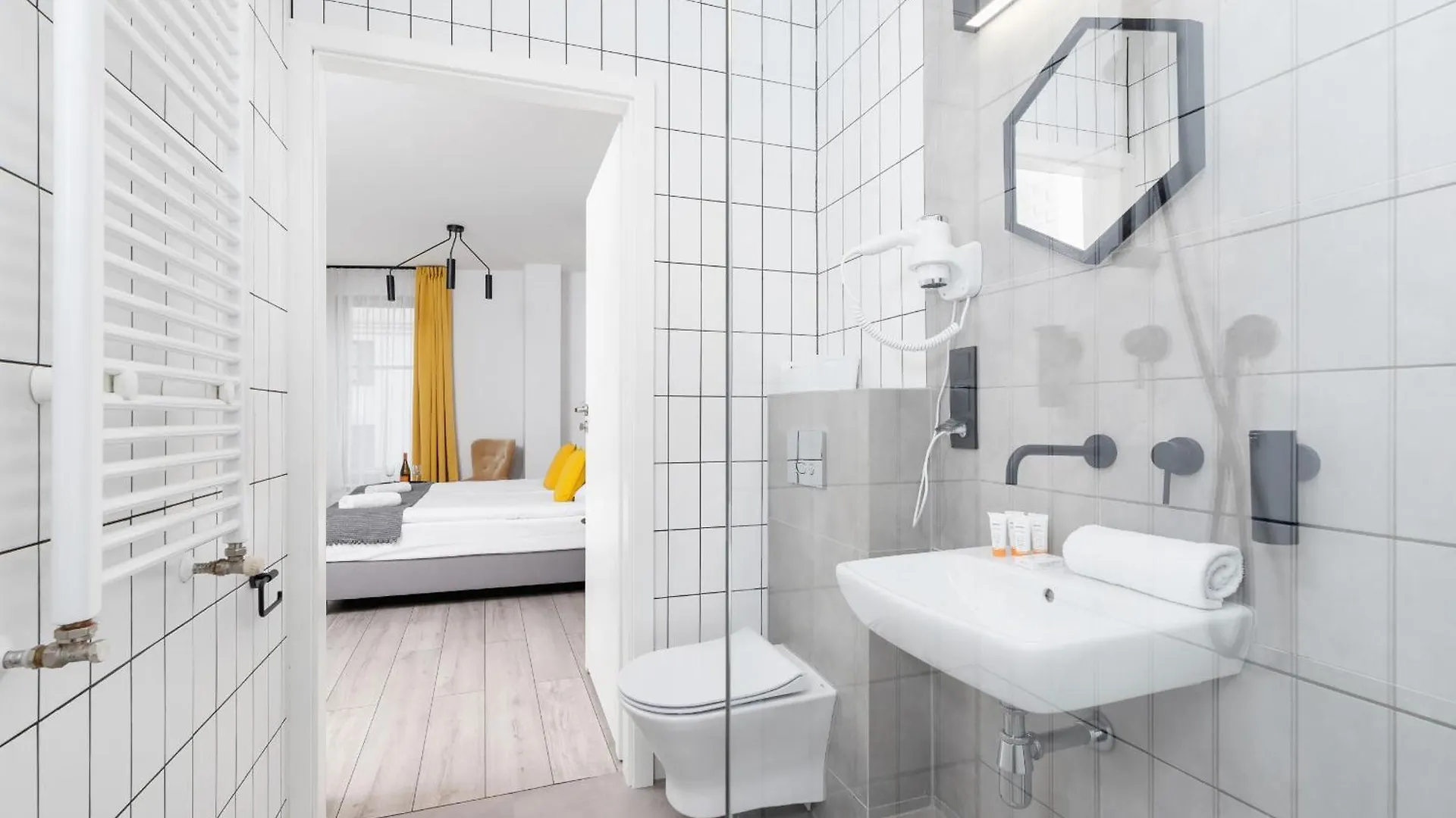 Cracow Miodowa 42 Elegant Studios By Noclegi Renters Krakow 0*,  Poland
