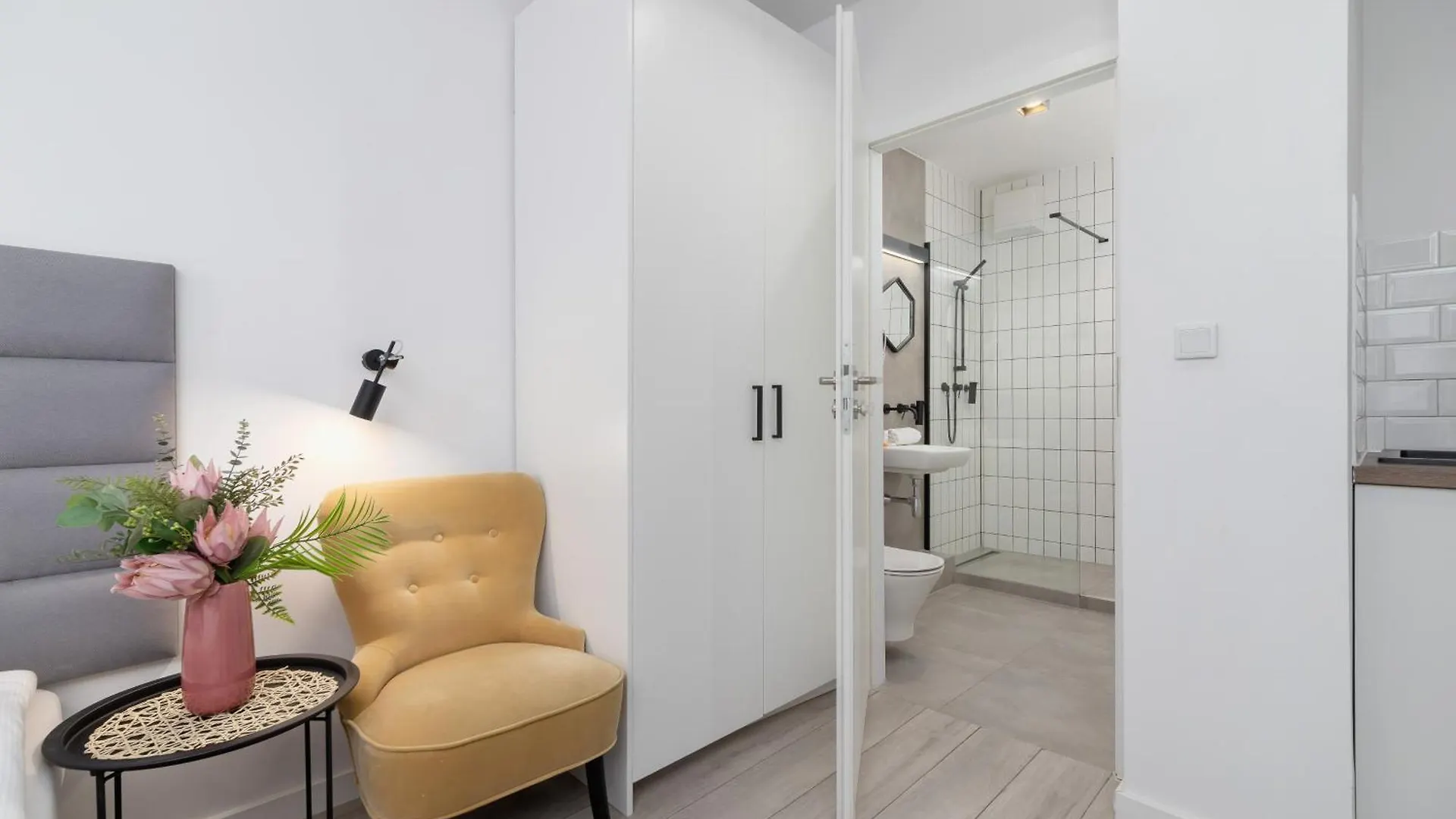 Cracow Miodowa 42 Elegant Studios By Noclegi Renters Krakow 0*,
